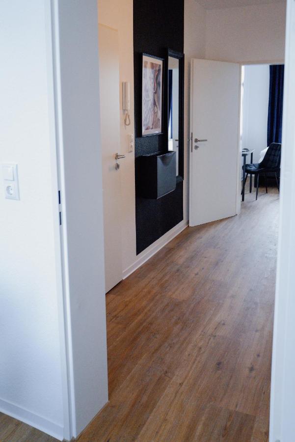 Designoase Fuer 3 Mit Blick Auf Den Wismarer Hafen Bagian luar foto